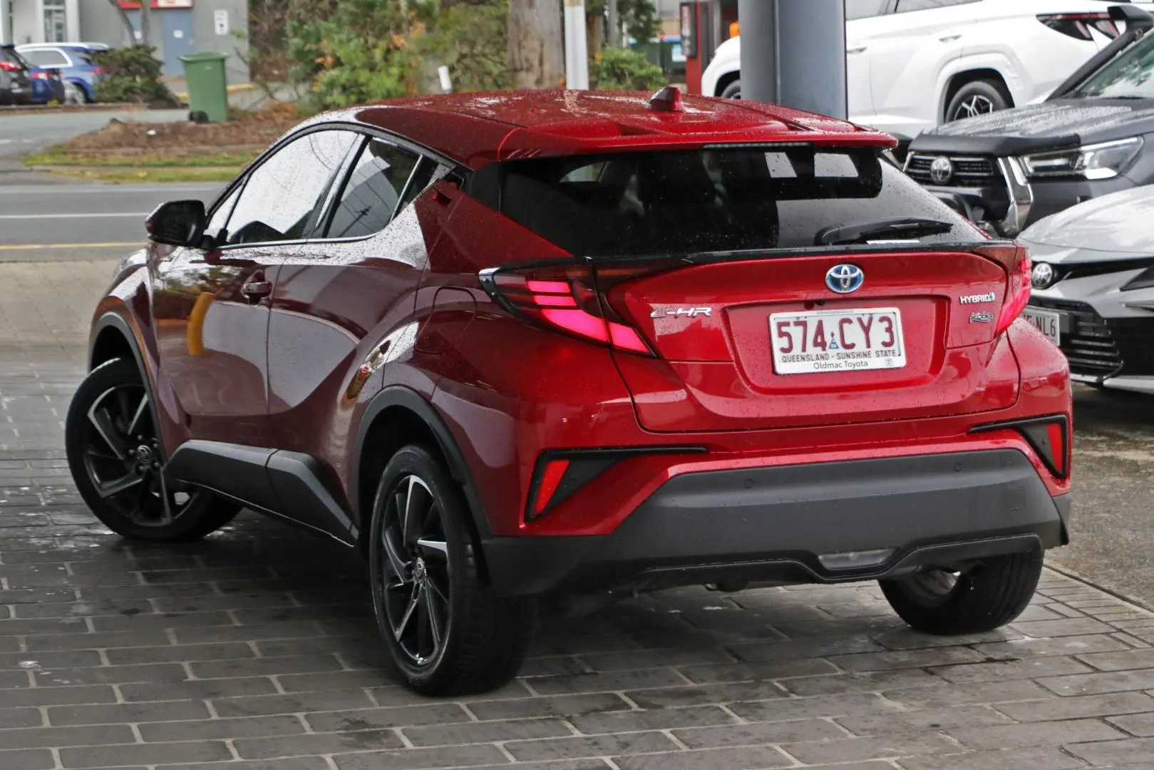 2021 Toyota C-HR Gallery Image 2
