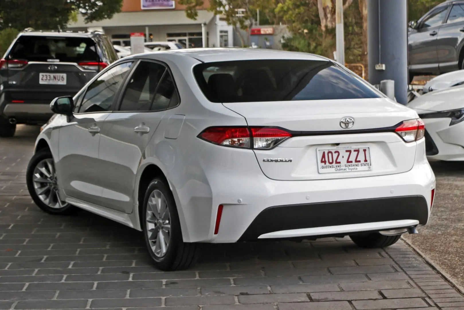 2020 Toyota Corolla Gallery Image 2