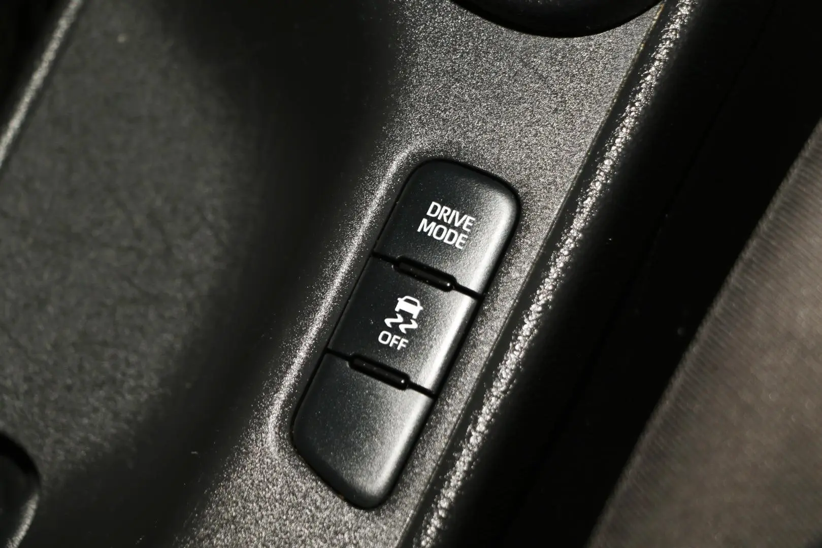 2023 Toyota Yaris Gallery Image 14