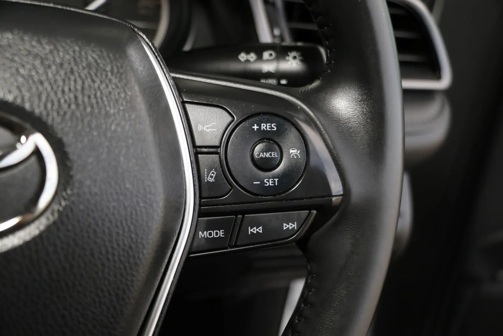 2021 Toyota Camry Gallery Image 16