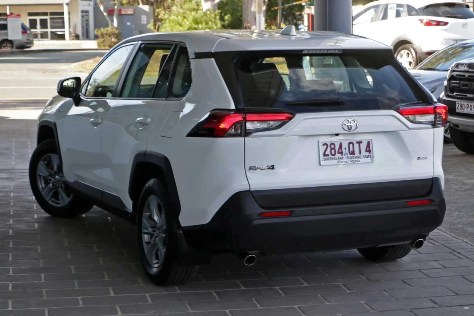 2025 Toyota RAV4 Gallery Image 3