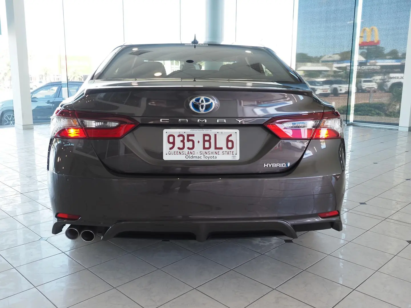 2021 Toyota Camry Gallery Image 9