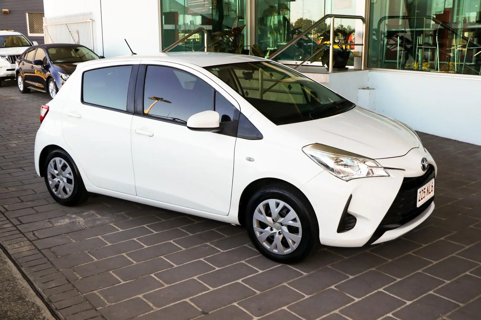 2018 Toyota Yaris Gallery Image 7
