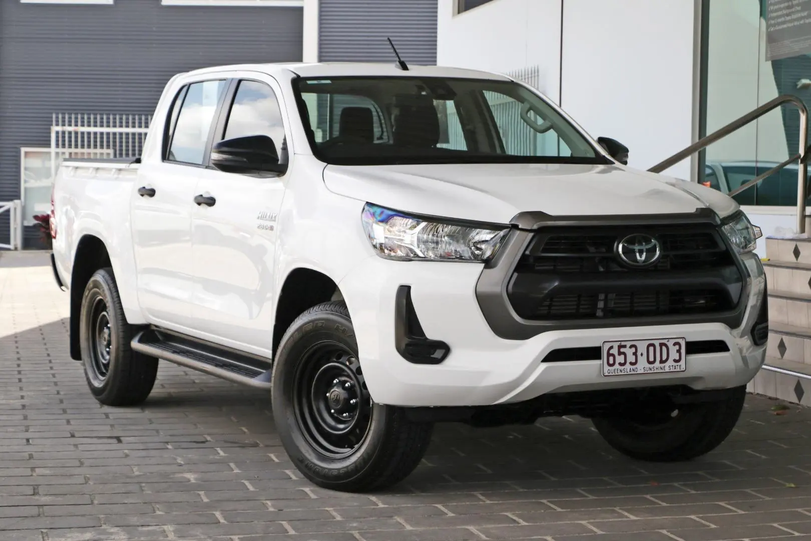 2021 Toyota Hilux Gallery Image 1