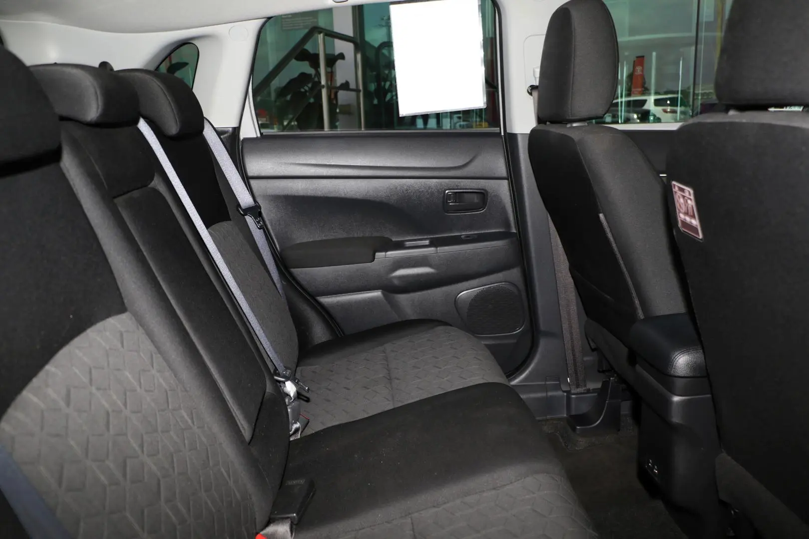 2022 Mitsubishi ASX Gallery Image 10