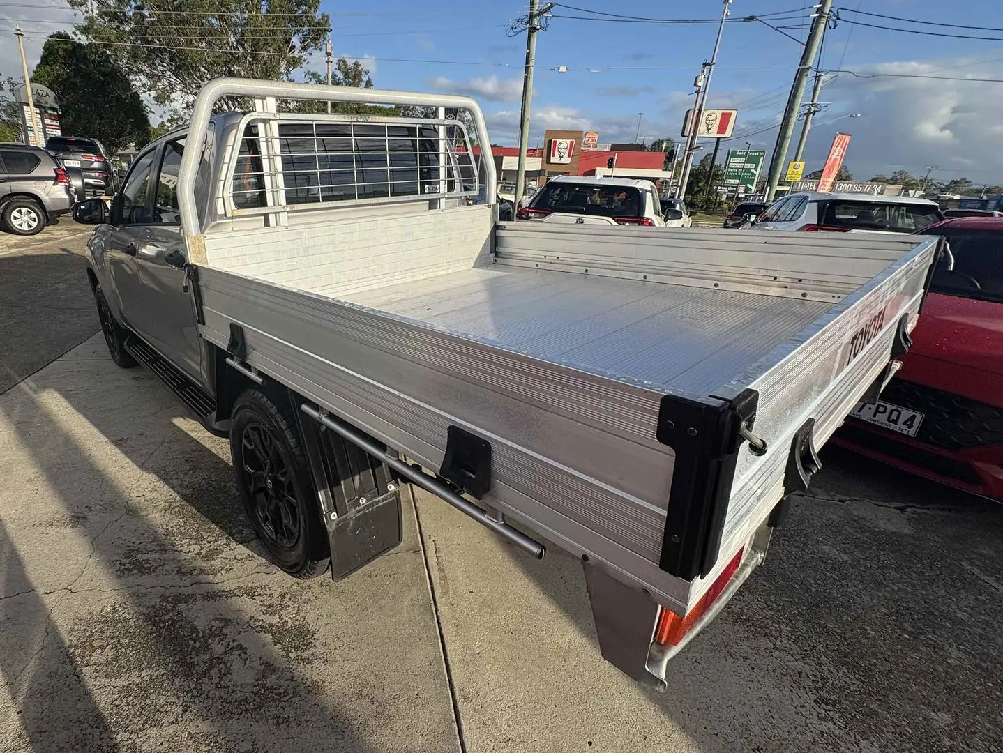 2018 Toyota Hilux Gallery Image 3