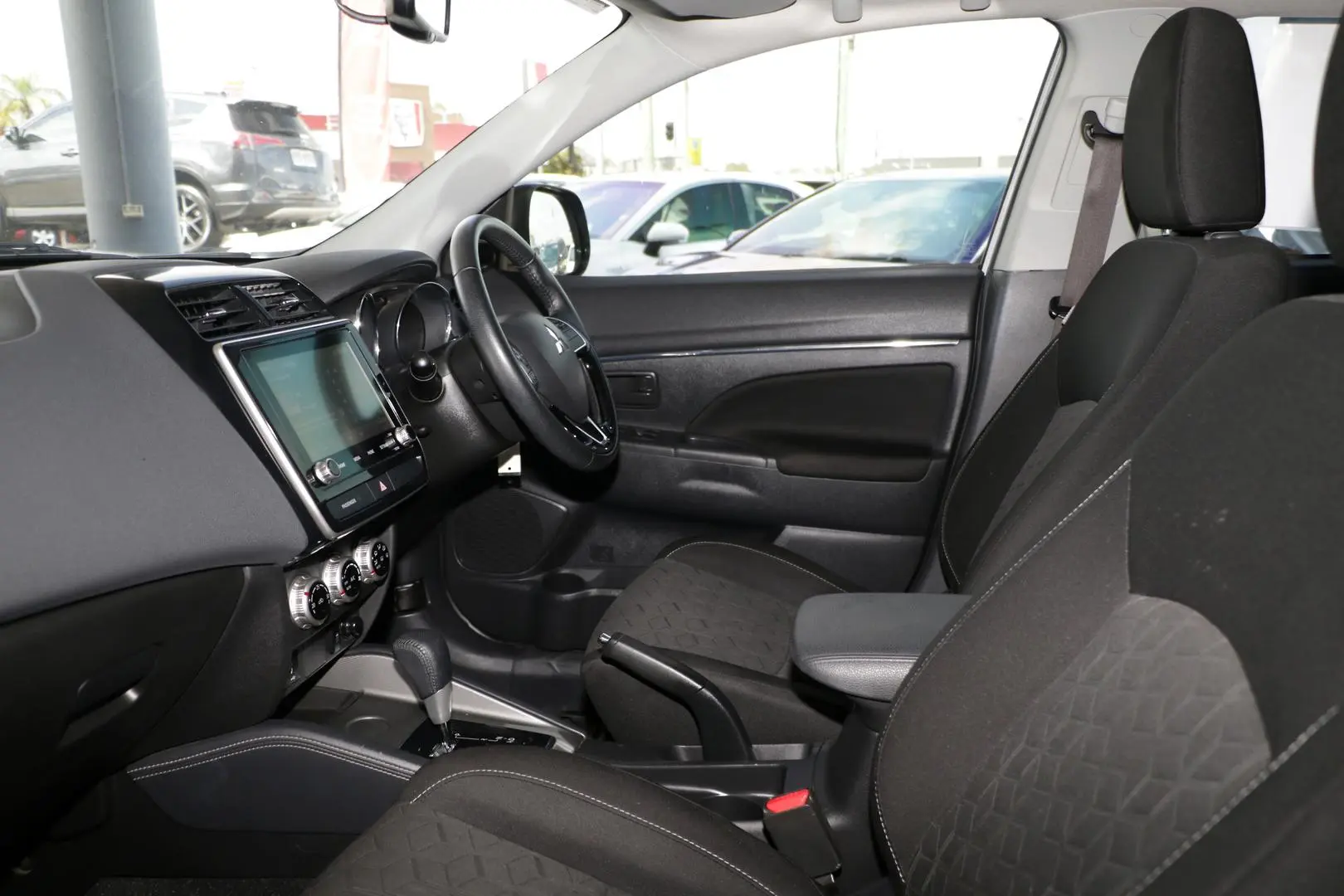 2022 Mitsubishi ASX Gallery Image 8