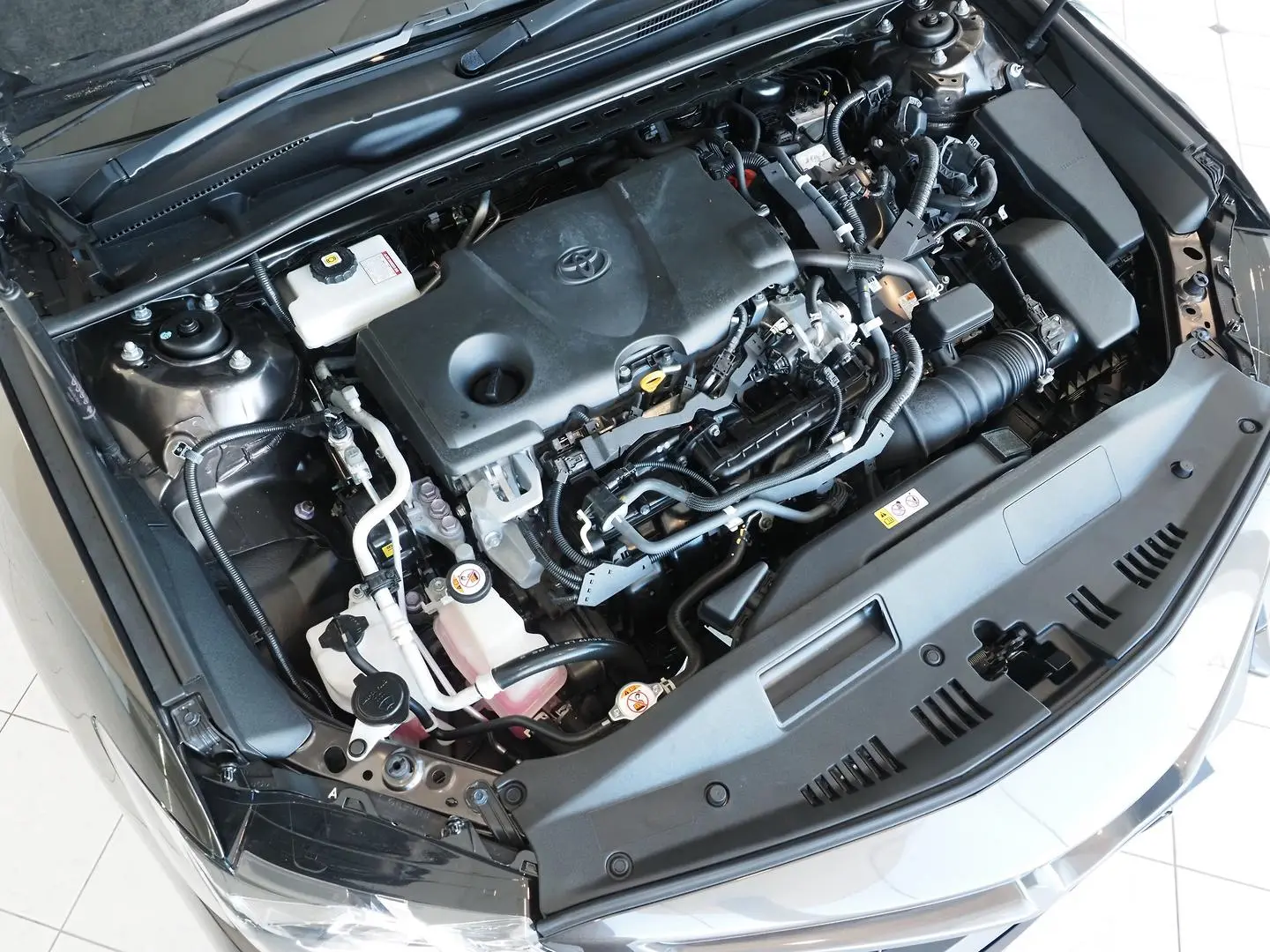 2021 Toyota Camry Gallery Image 5