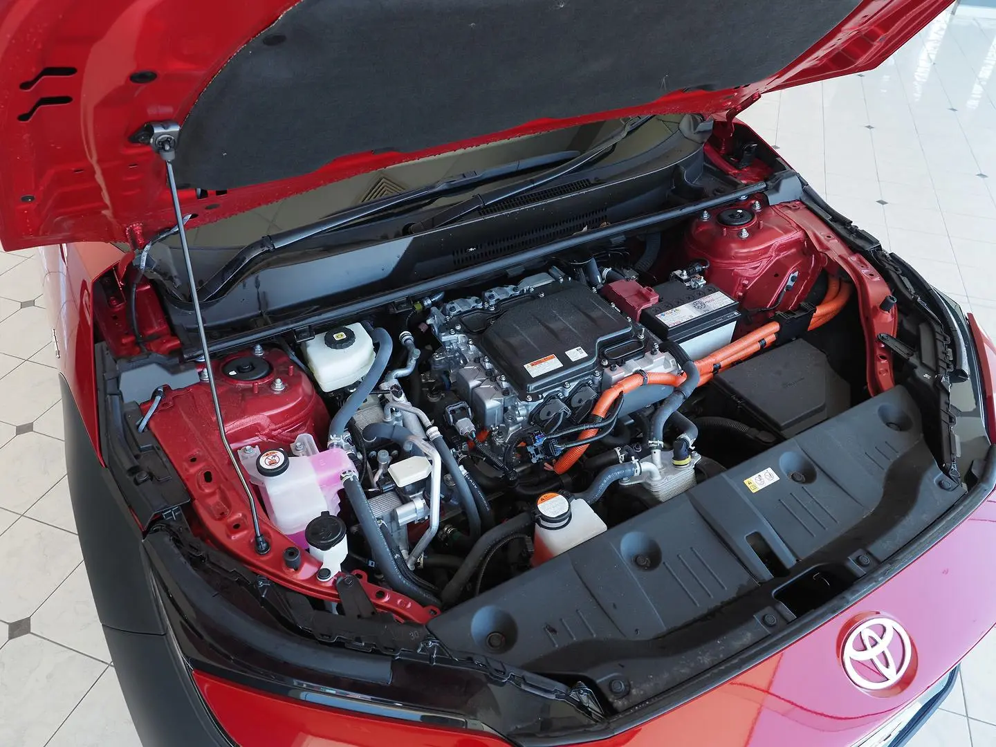 2024 Toyota bZ4X Gallery Image 5