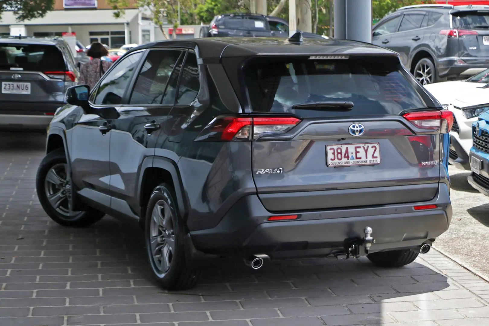 2022 Toyota RAV4 Gallery Image 2