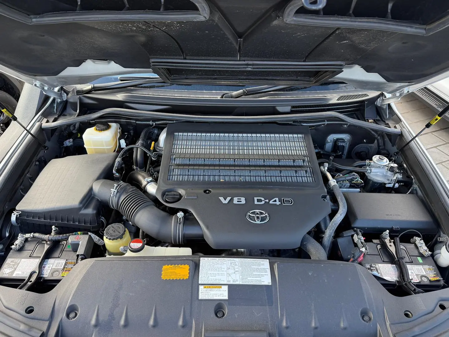 2015 Toyota Landcruiser Gallery Image 9