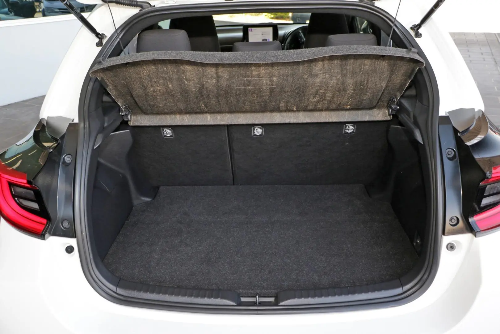 2024 Toyota Yaris Gallery Image 22