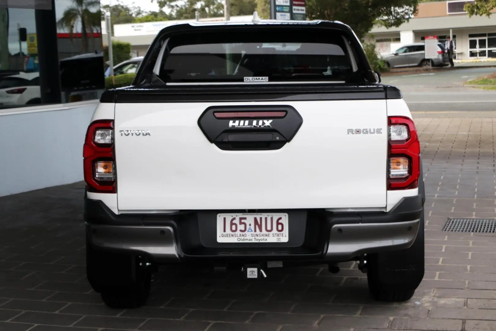 2025 Toyota Hilux Gallery Image 4