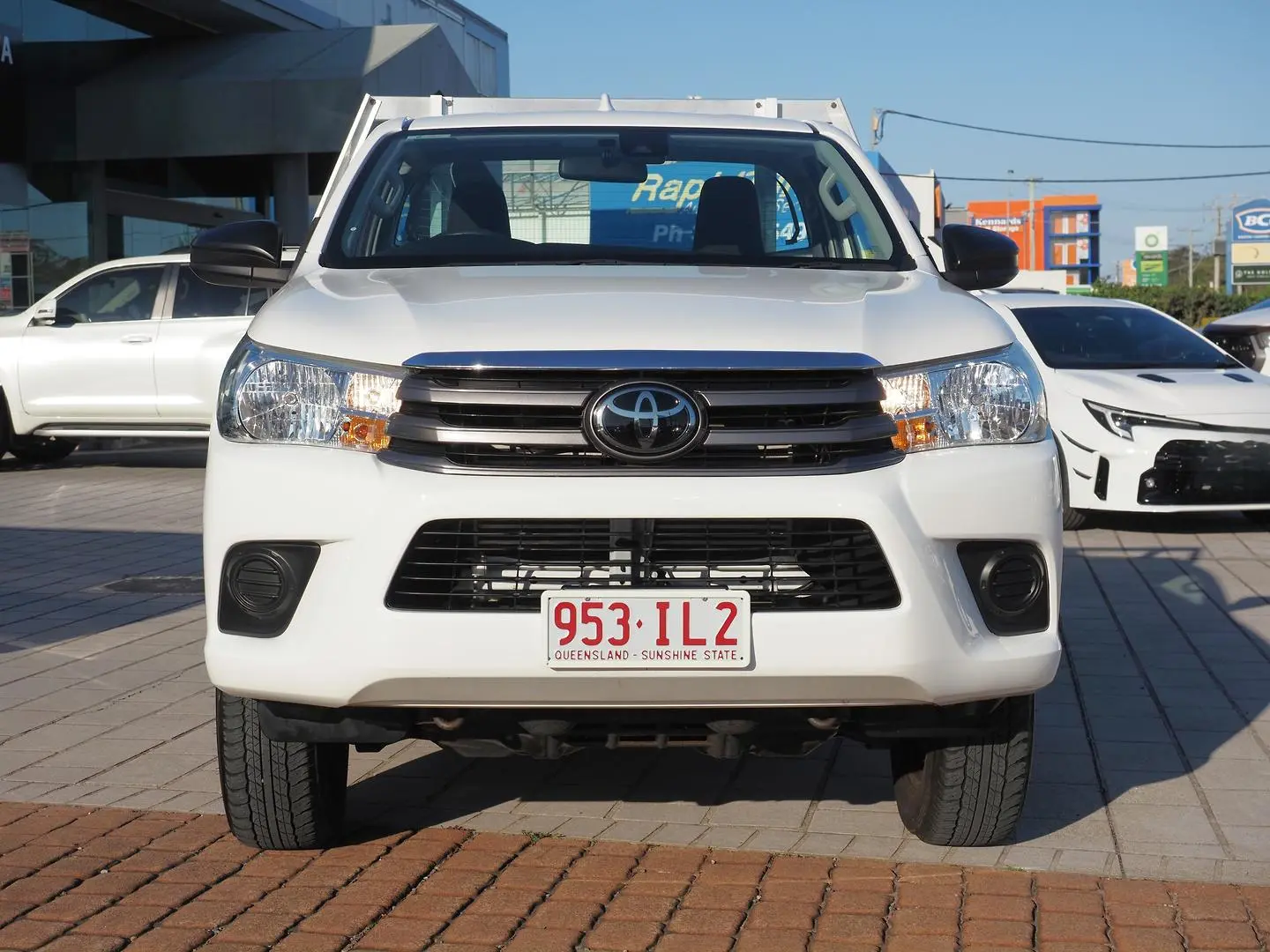2023 Toyota Hilux Gallery Image 9