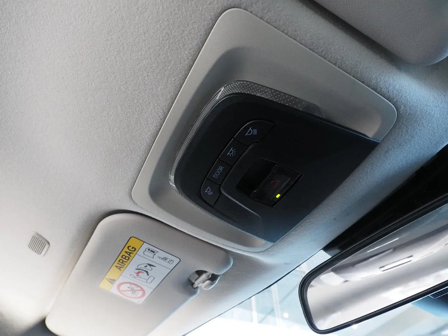 2023 Toyota Corolla Gallery Image 24
