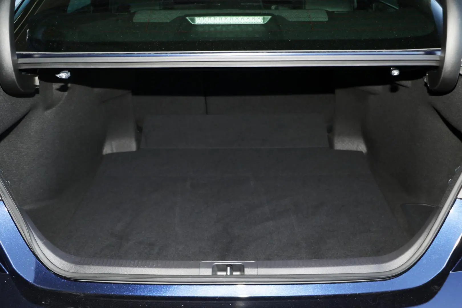 2025 Toyota Camry Gallery Image 23