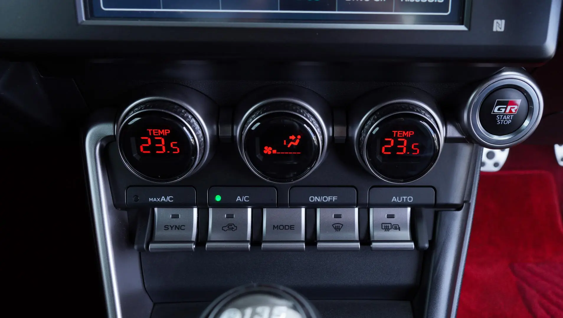 2025 Toyota GR86 Gallery Image 11
