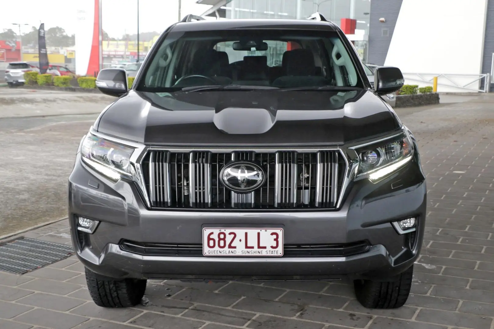 2018 Toyota Landcruiser Prado Gallery Image 3