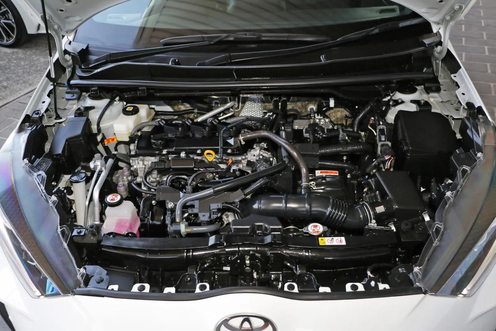 2024 Toyota Yaris Gallery Image 19