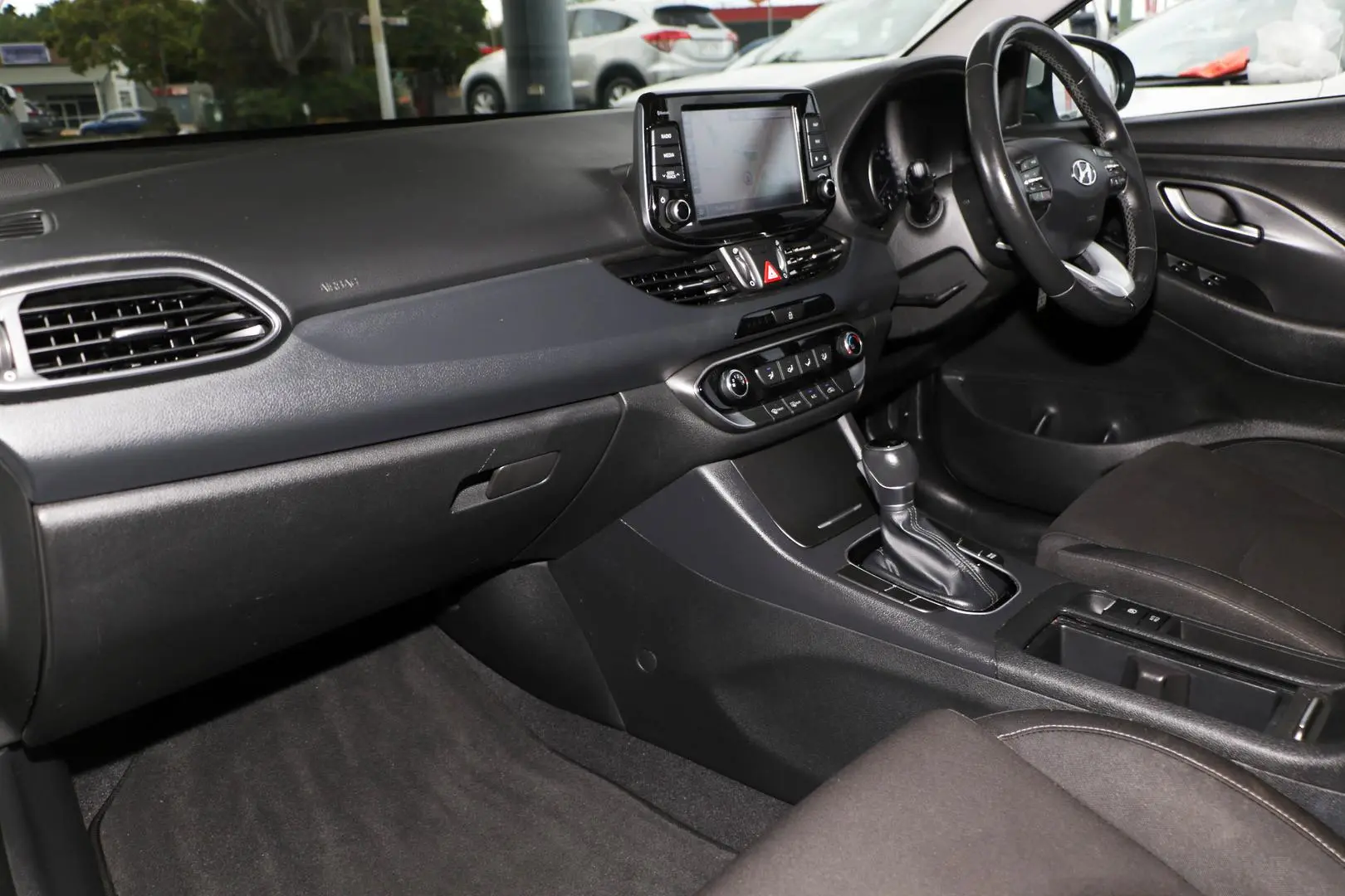 2018 Hyundai i30 Gallery Image 7