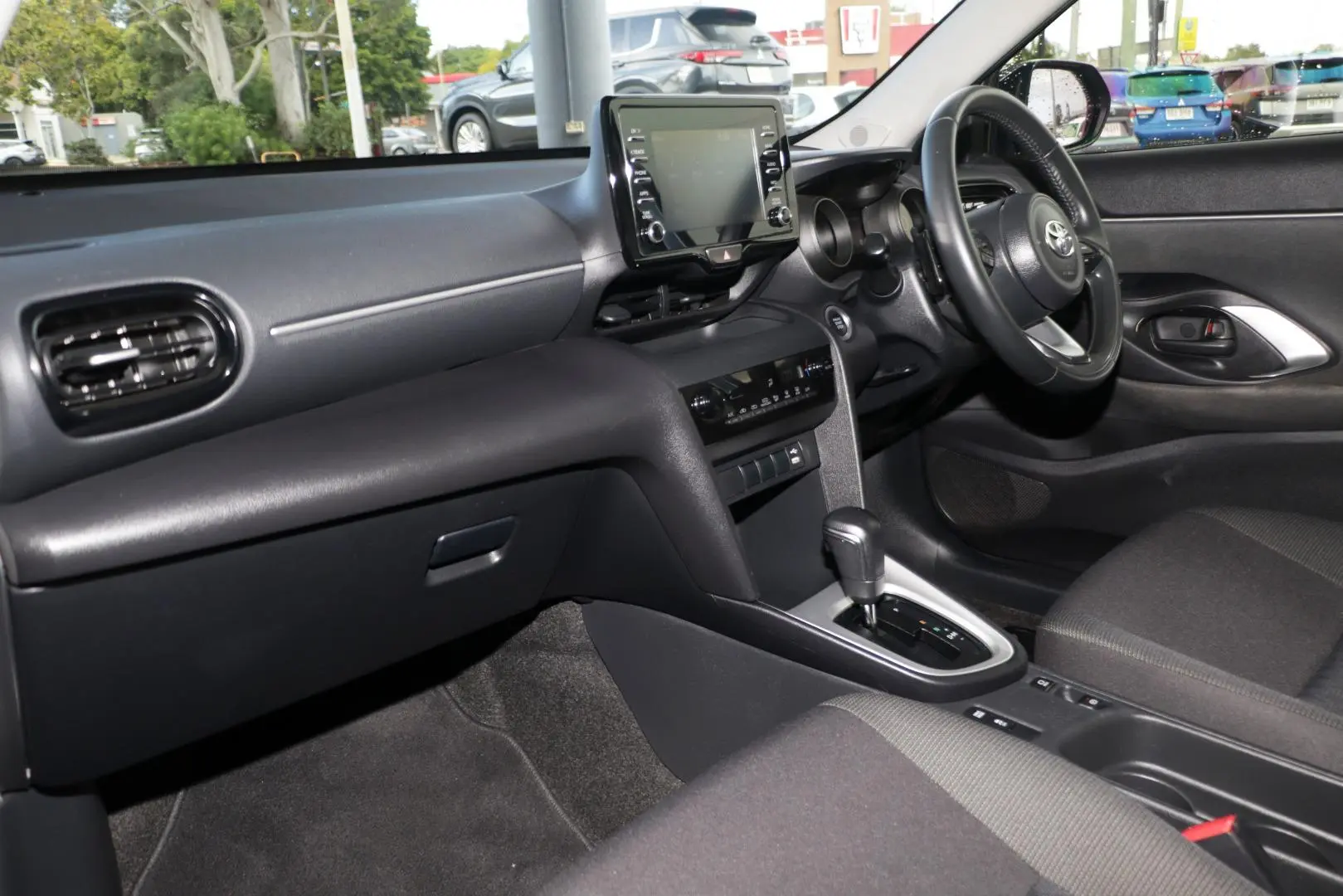 2021 Toyota Yaris Cross Gallery Image 7