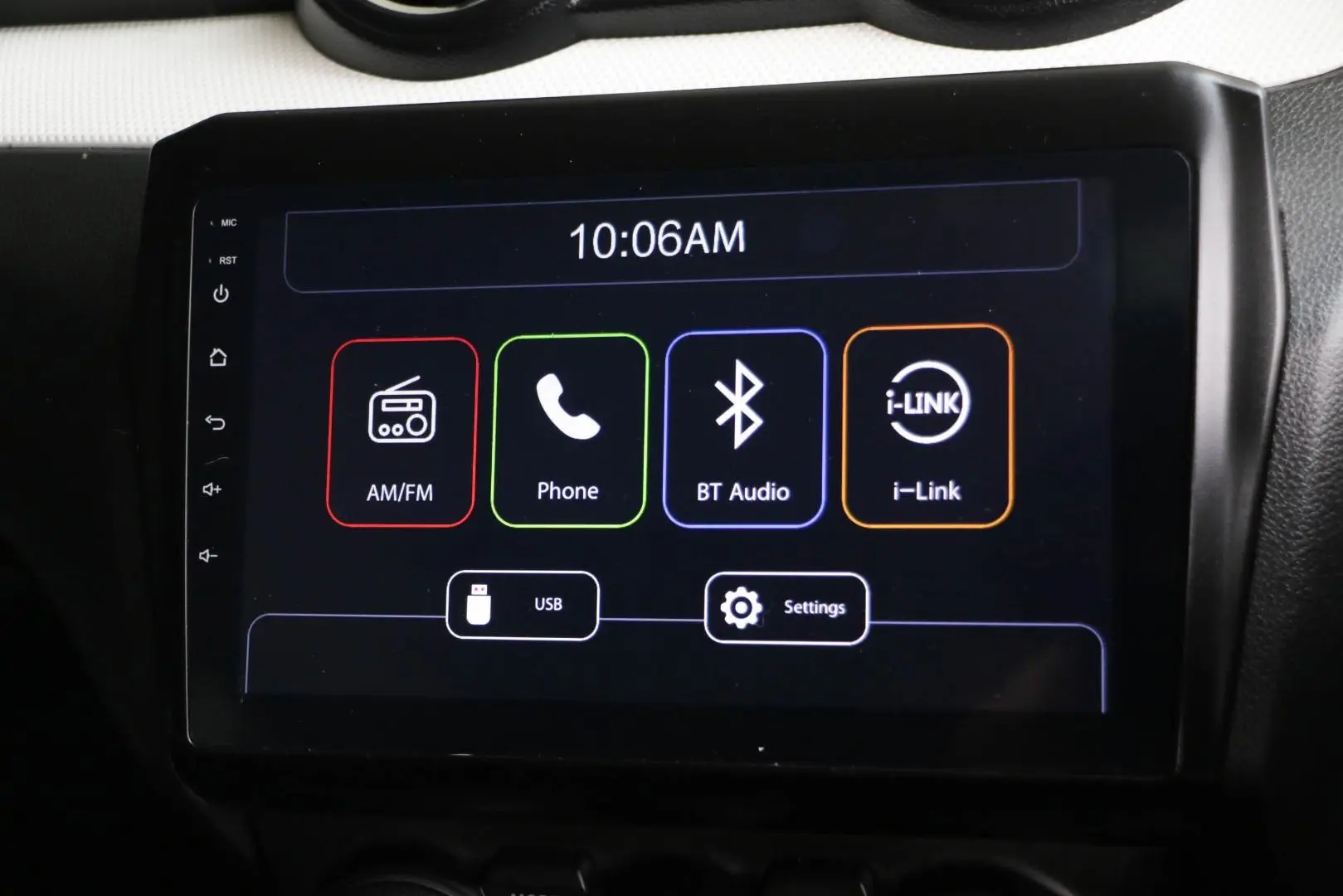 2022 Suzuki Swift Gallery Image 14