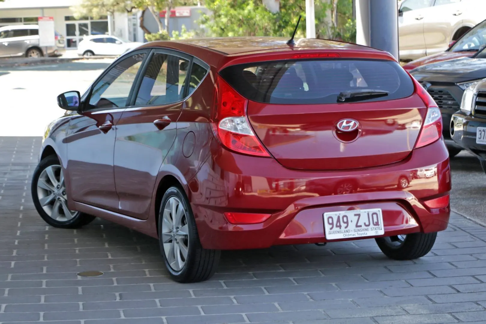 2018 Hyundai Accent Image 2