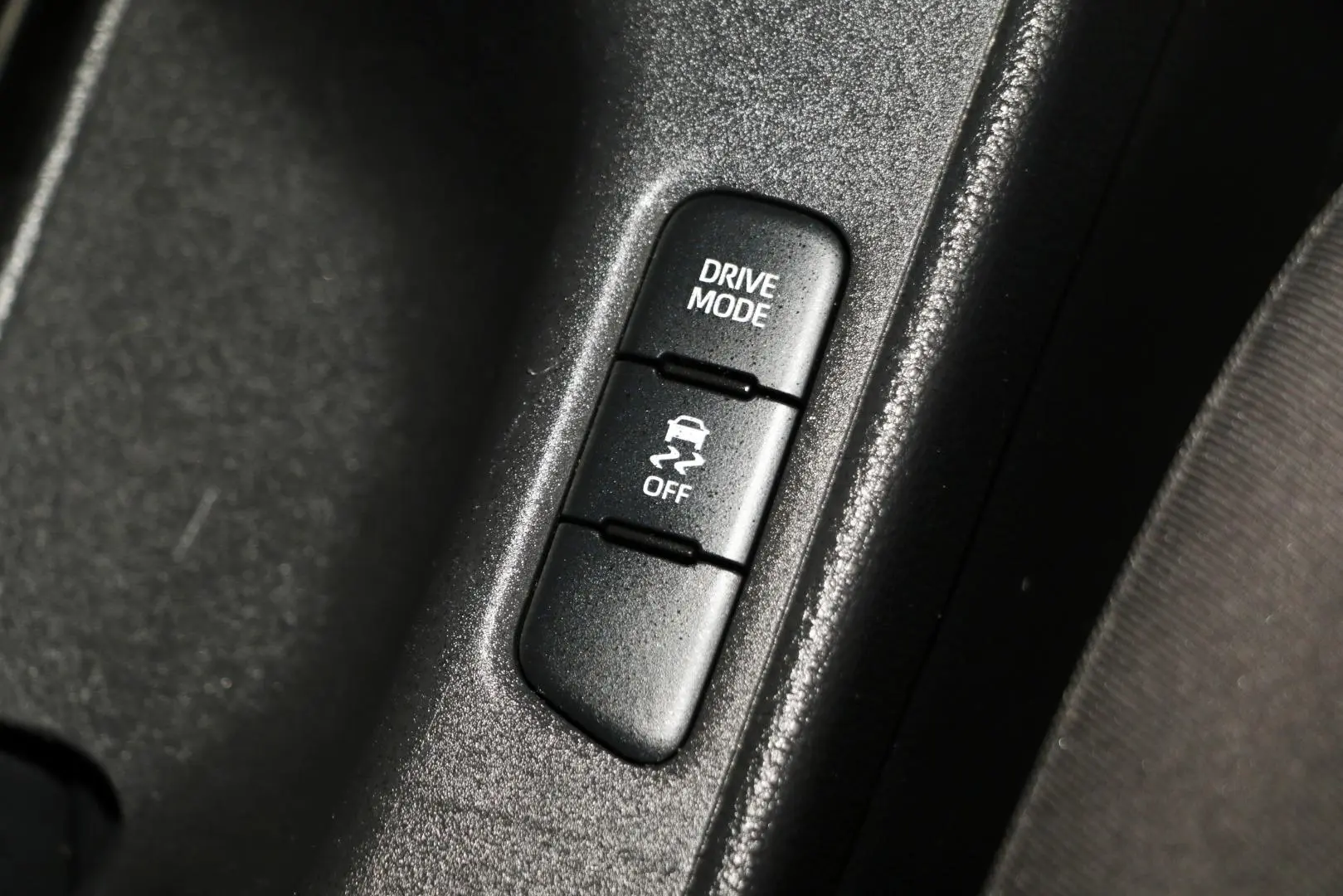 2023 Toyota Yaris Gallery Image 16