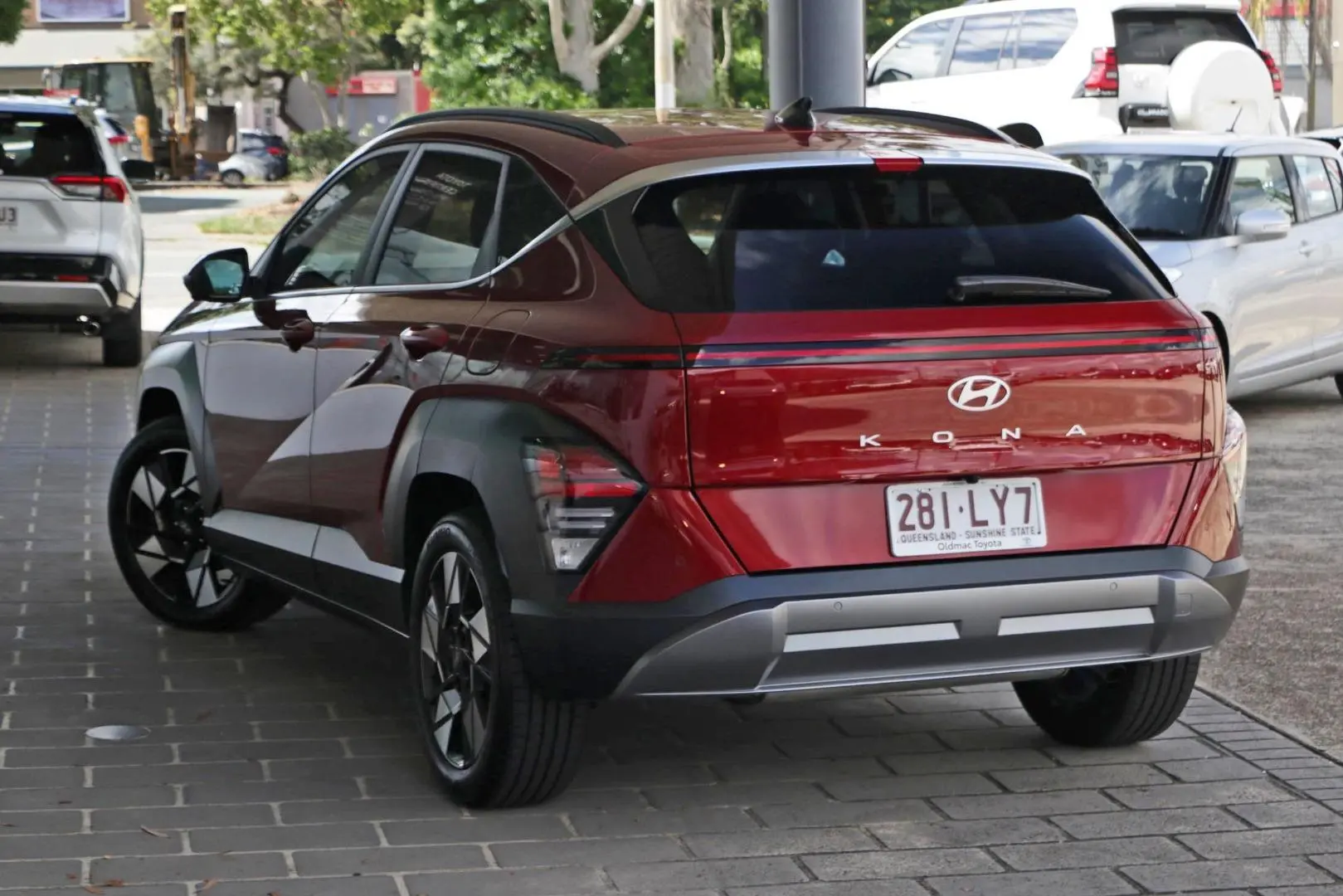 2023 Hyundai Kona Gallery Image 2