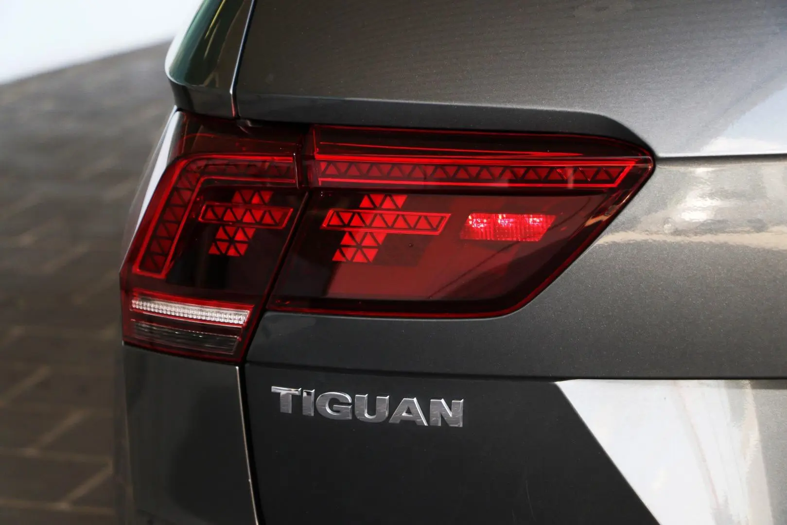 2018 Volkswagen Tiguan Gallery Image 23