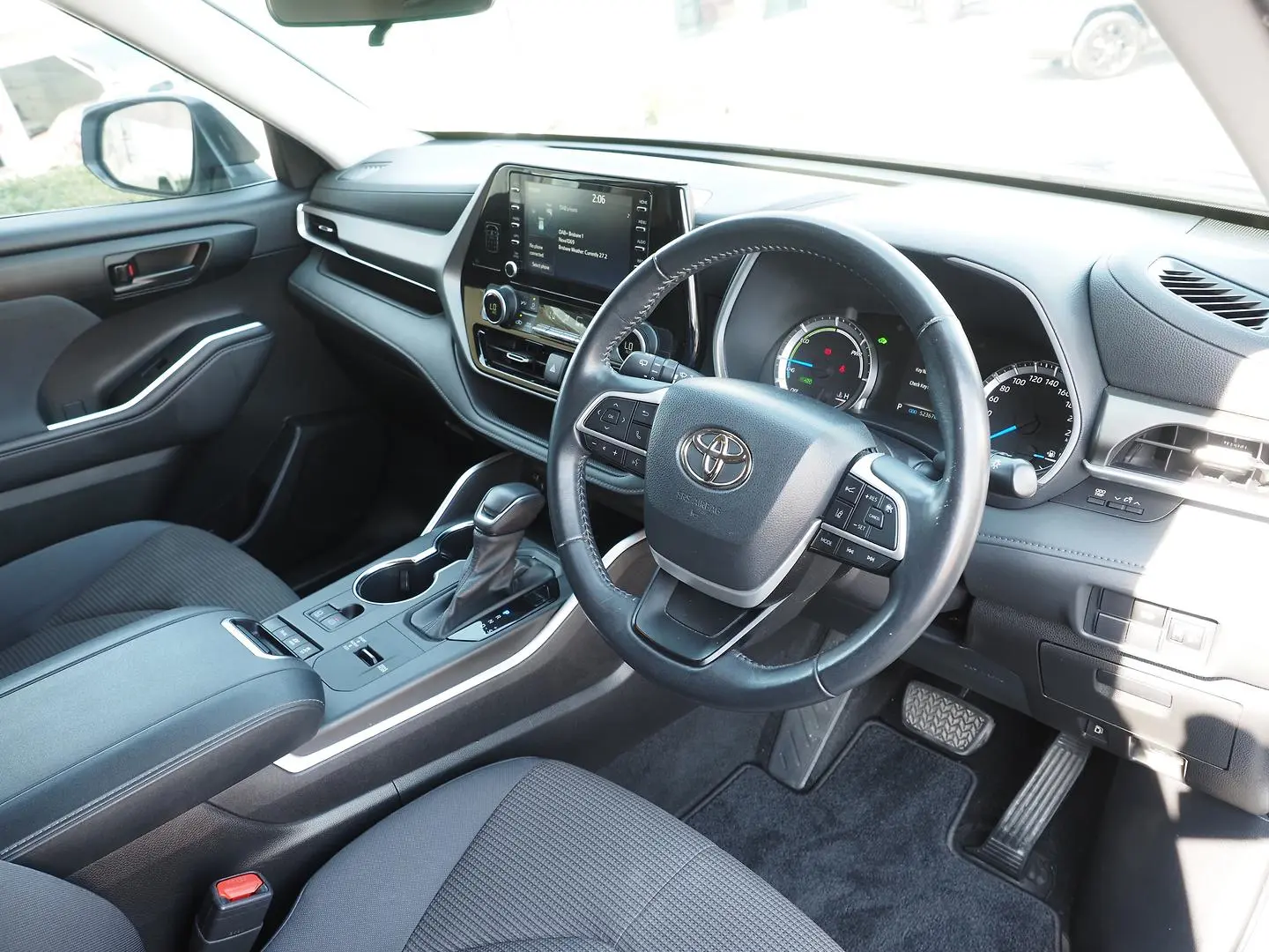 2022 Toyota Kluger Gallery Image 4