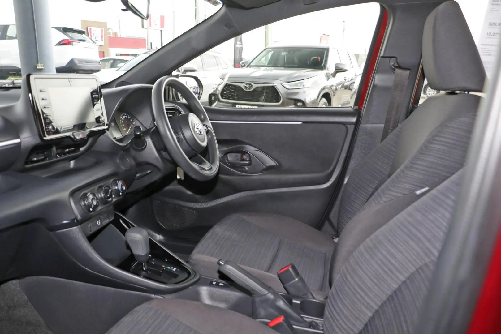 2023 Toyota Yaris Gallery Image 9