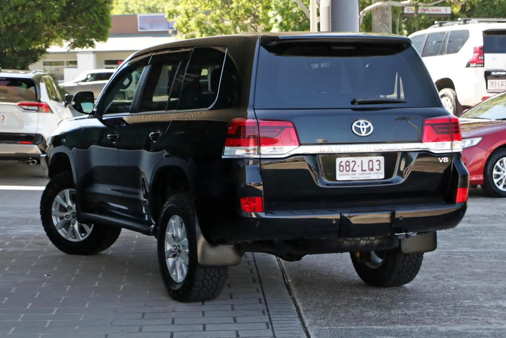 2016 Toyota Landcruiser Gallery Image 4