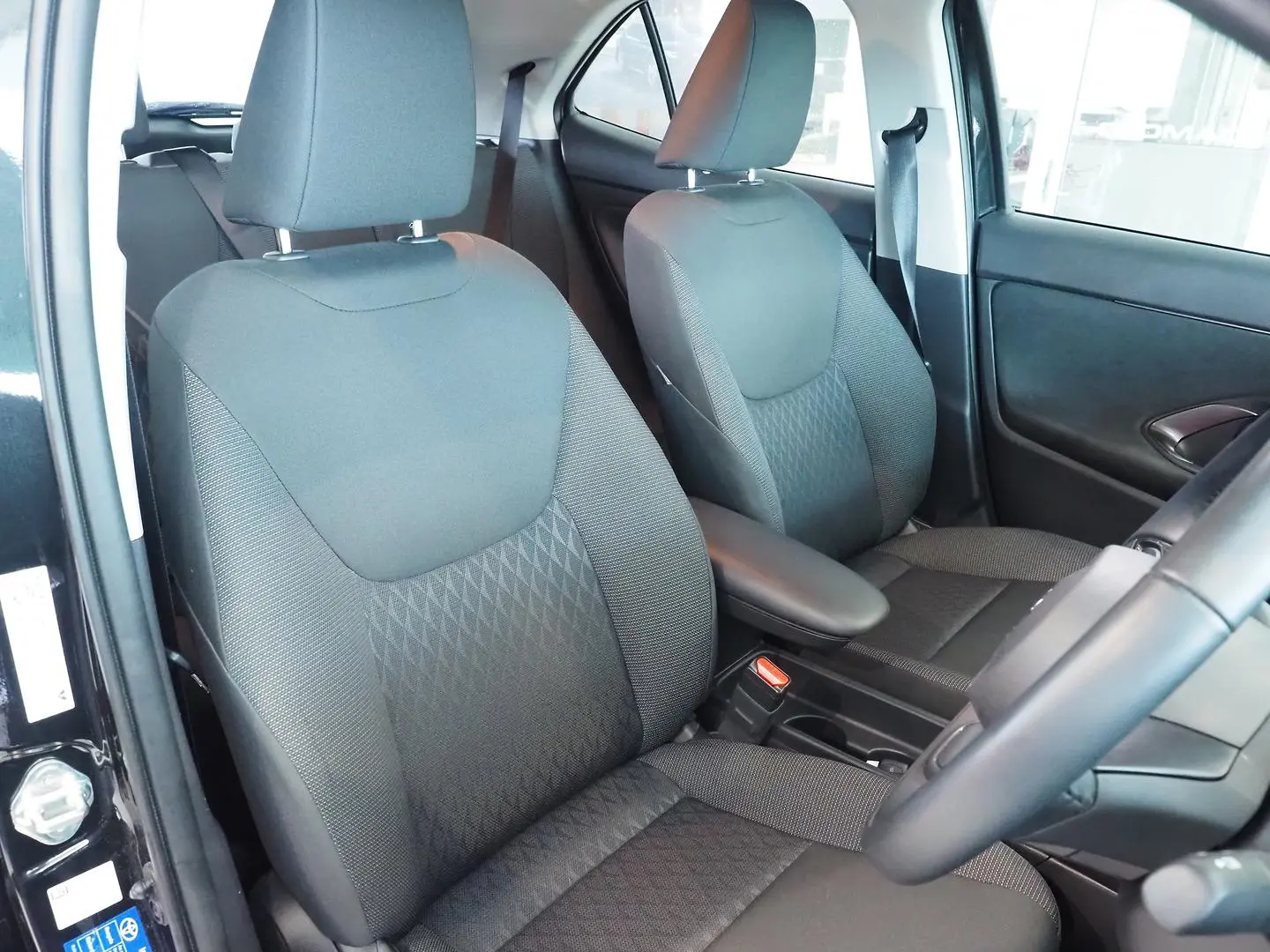 2024 Toyota Yaris Cross Gallery Image 17