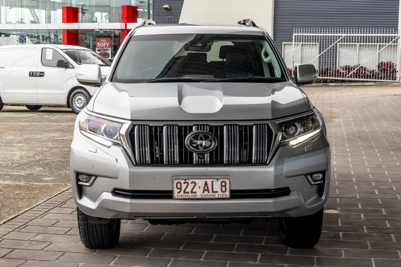 2020 Toyota Landcruiser Prado Gallery Image 4