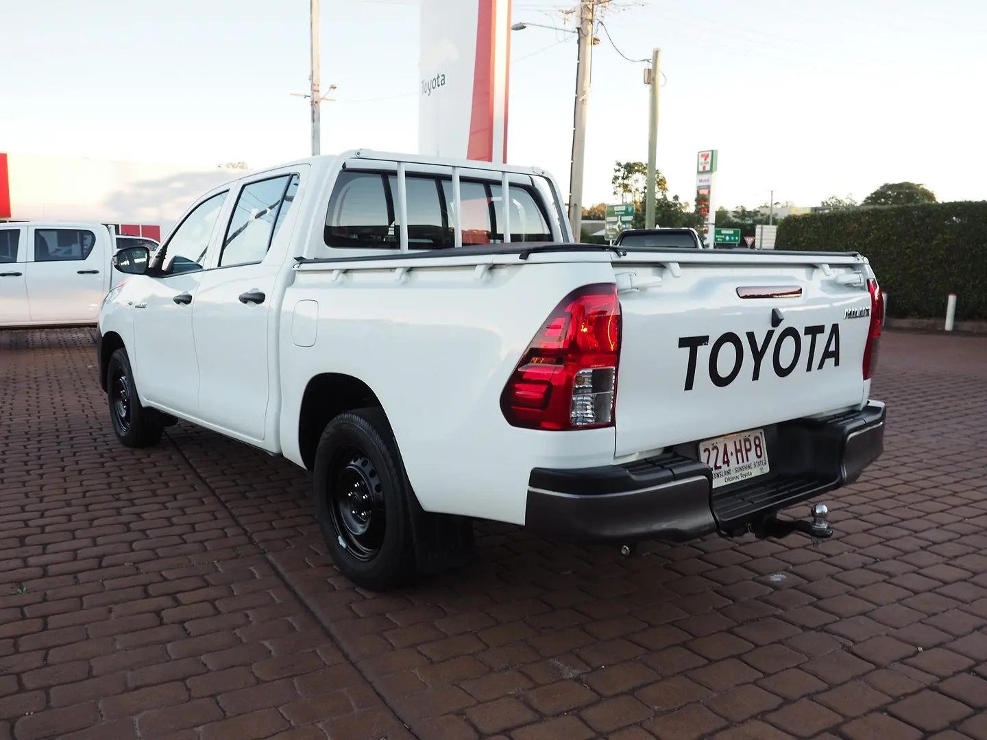 2023 Toyota Hilux Gallery Image 9