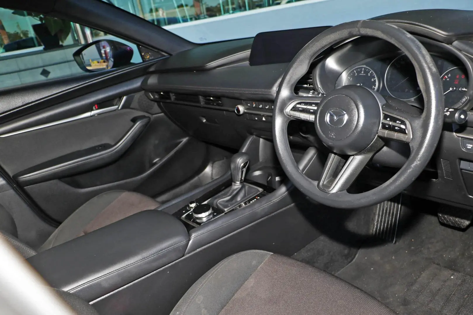 2021 Mazda 3 Gallery Image 6