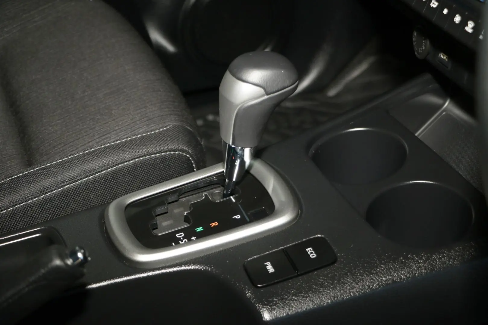 2023 Toyota Hilux Gallery Image 15