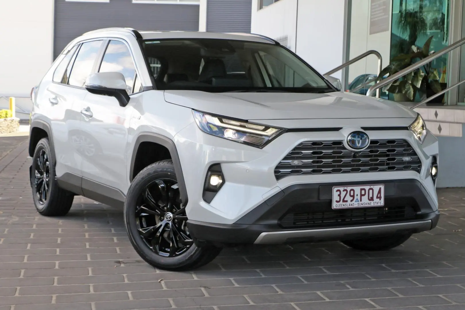 2023 Toyota RAV4 Cruiser (329PQ4) Image 1