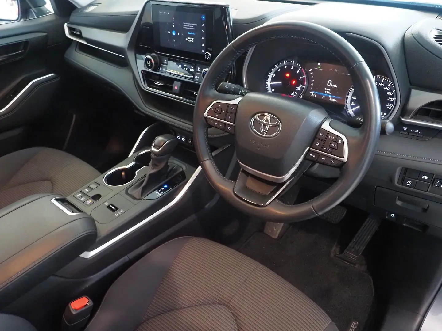 2024 Toyota Kluger Gallery Image 4
