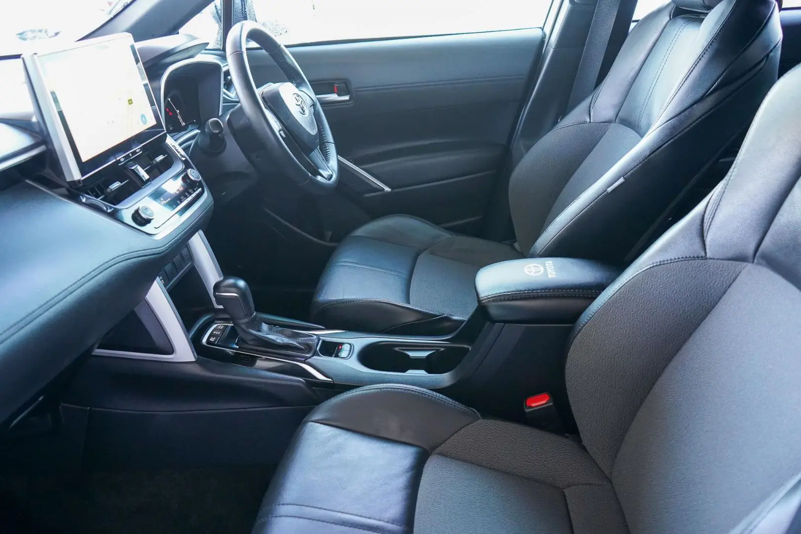 2022 Toyota Corolla Cross Gallery Image 10