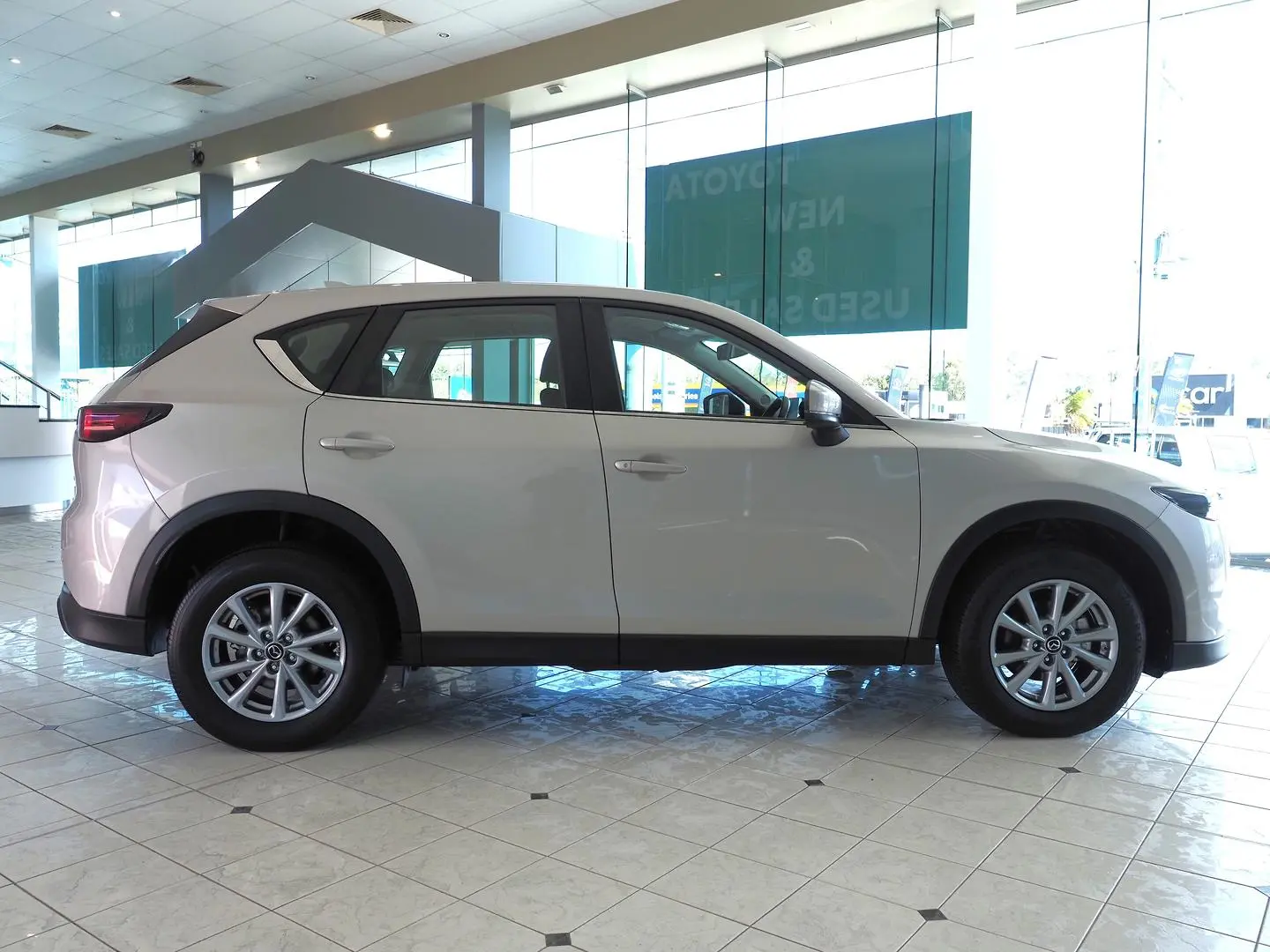 2024 Mazda CX-5 Gallery Image 7