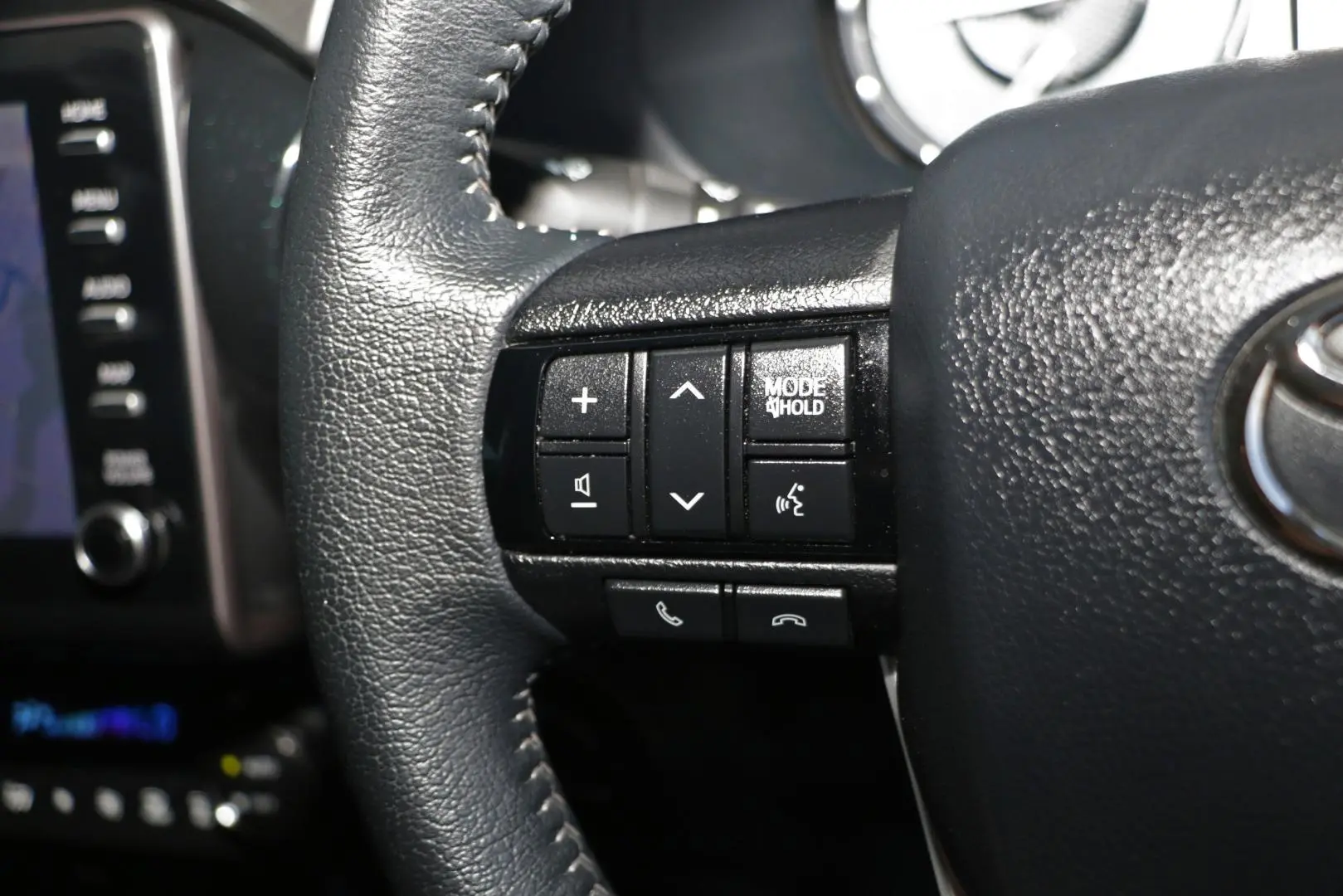 2023 Toyota Hilux Gallery Image 19