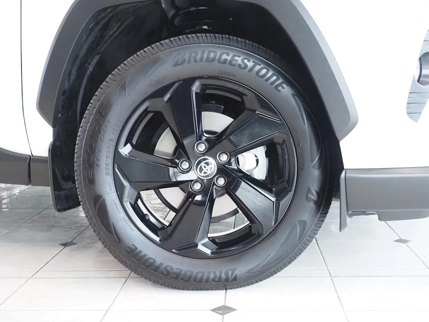 2021 Toyota RAV4 Gallery Image 15