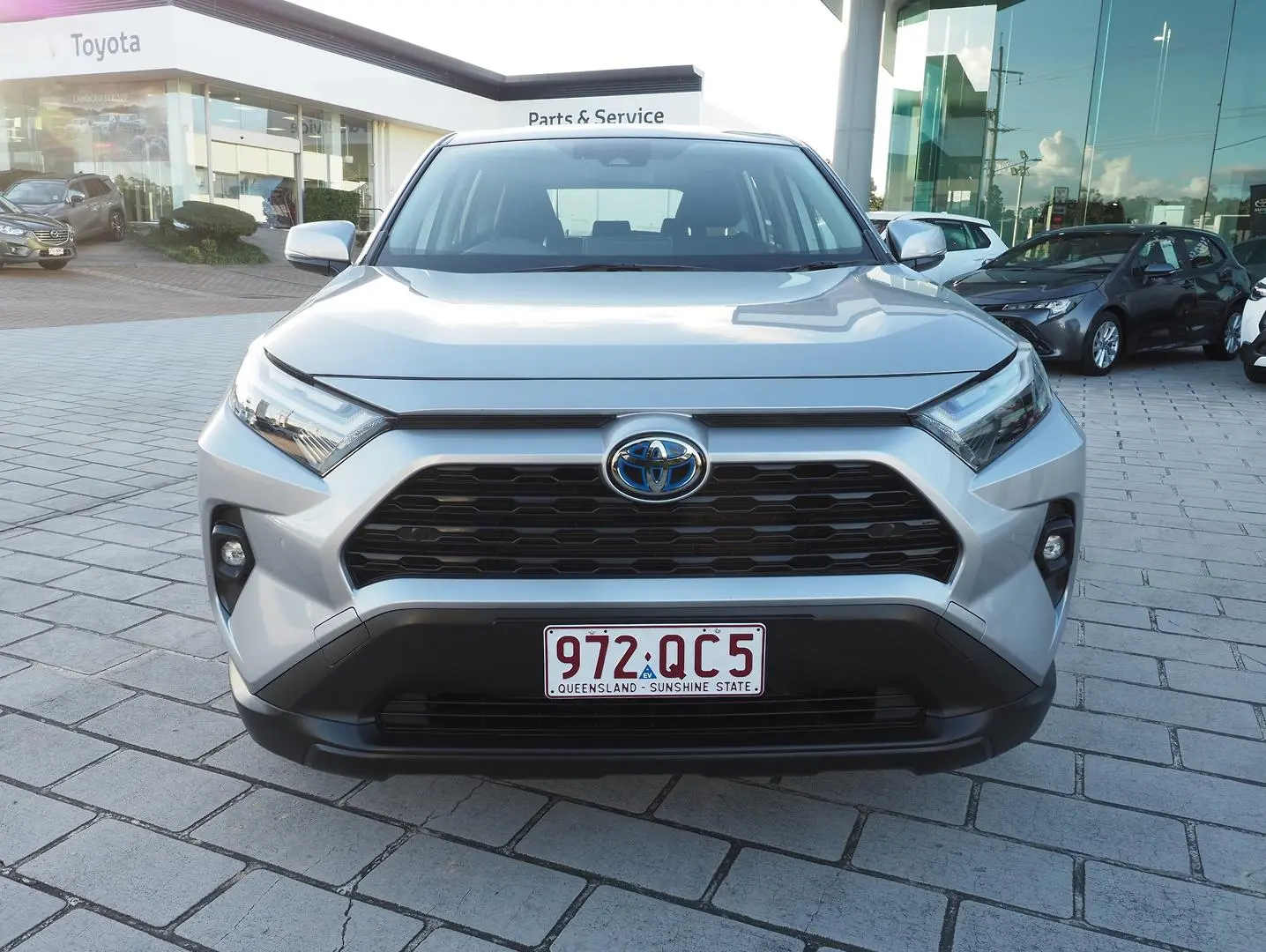 2024 Toyota RAV4 Gallery Image 12