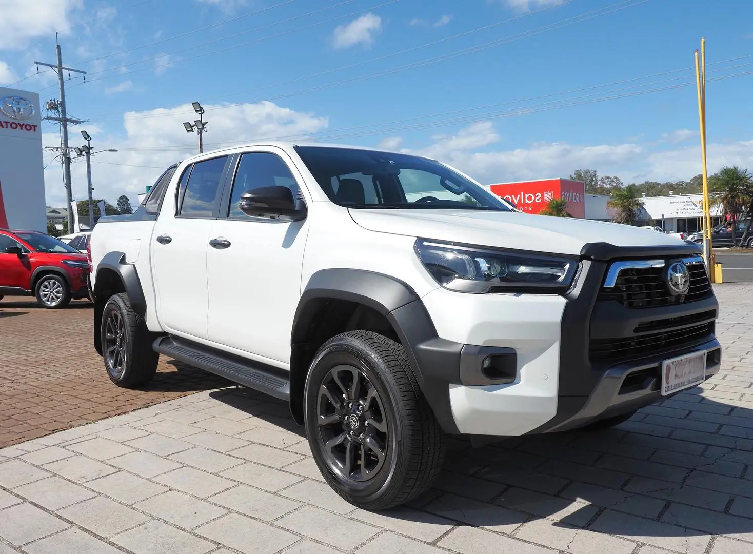2025 Toyota Hilux Gallery Image 1