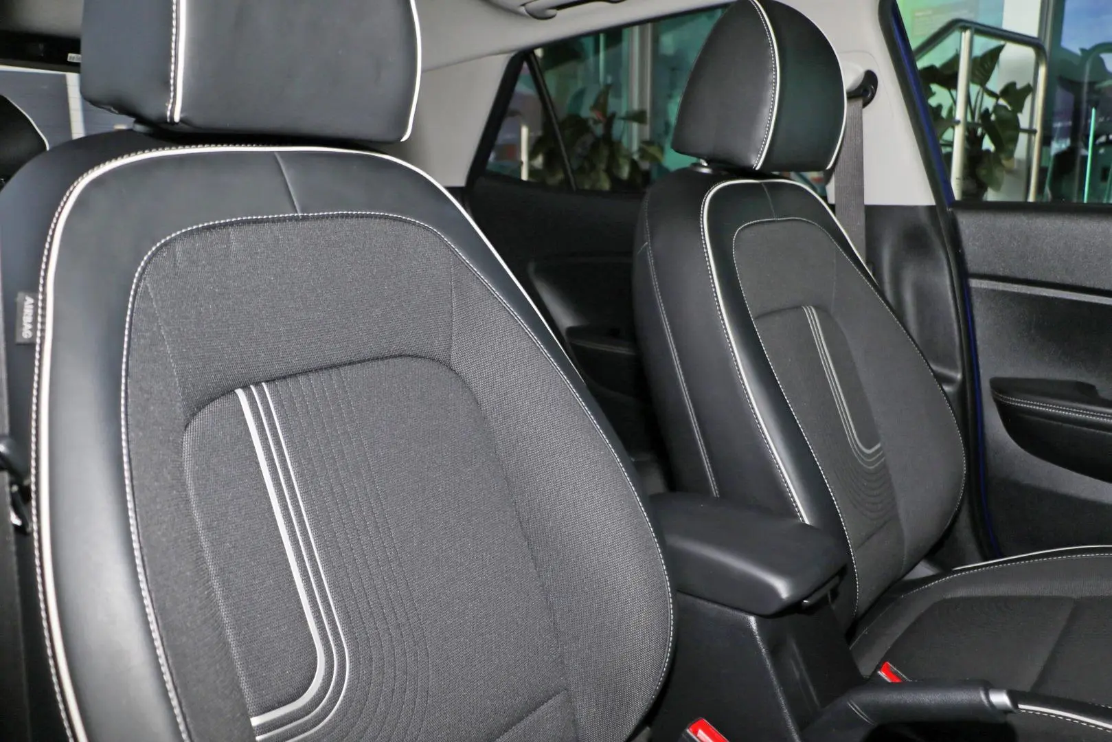 2024 Hyundai Venue Gallery Image 9