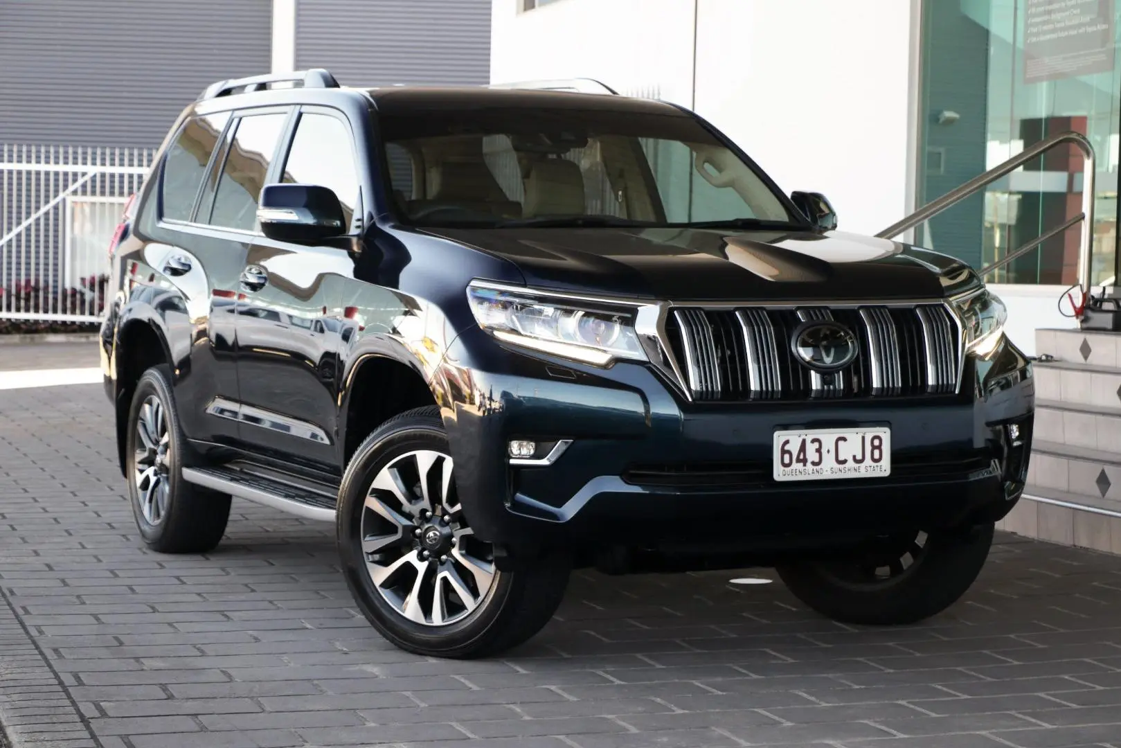 2021 Toyota Landcruiser Prado Gallery Image 1