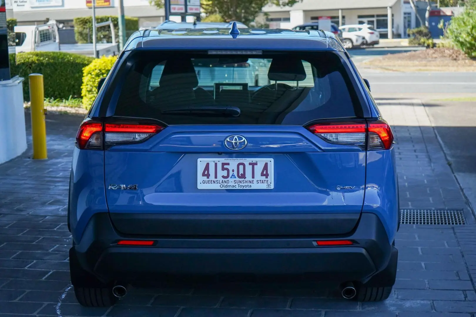 2025 Toyota RAV4 Gallery Image 6