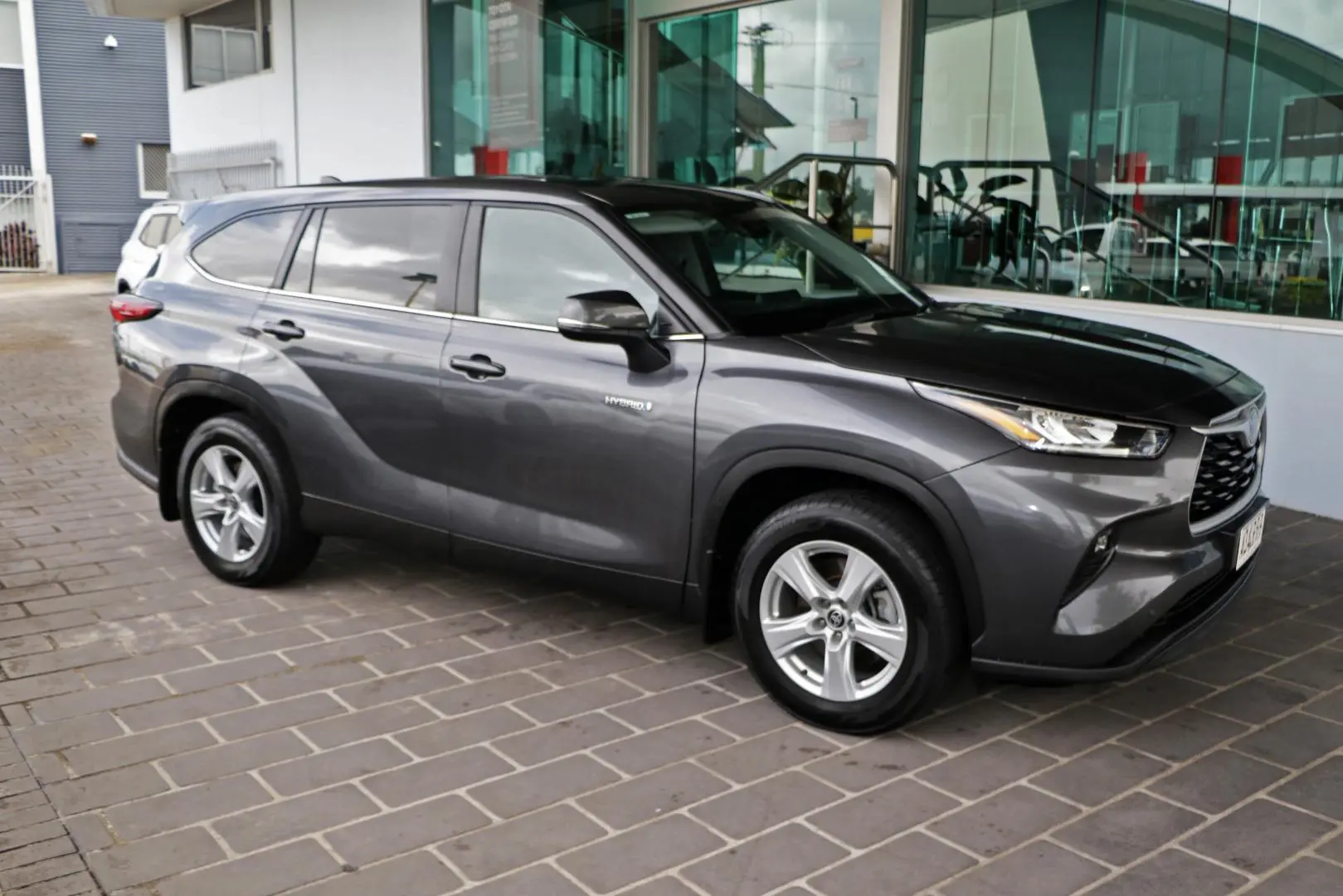 2024 Toyota Kluger Gallery Image 6